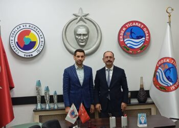 Erdek İlçe Milli Eğitim Müdürü Şafak TURAN’dan Başkan Hüseyin UZ’u ziyaret