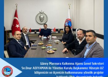 Güney Marmara Kalkınma Ajansı Genel Sekreteri Sn. Onur Adıyaman ile Yönetim Kurulu Başkanımız Hüseyin Uz bölgemizin ve İlçemizin Kalkınmasına Yönelik Projeler Hakkında Fikir Alışverişinde Bulundu.