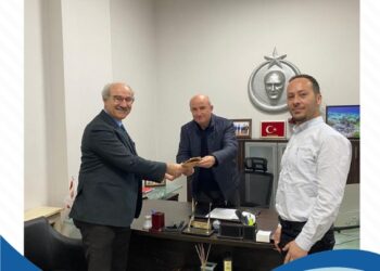 BANDIRMA ONYEDİ EYLÜL ÜNİVERSİTESİ DENİZCİLİK FAKÜLTESİ DEKAN V. SN.MUSTAFA SARI VE ÖĞR.ÜYESİ SN.UĞUR KARADURMUŞ’A ODAMIZI NAZİK ZİYARETLERİNDEN DOLAYI TEŞEKKÜR EDERİZ.