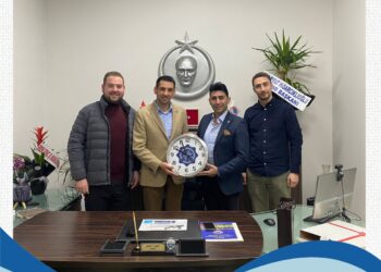 Bandırma Genç İş Adamları Derneği (BANGİAD) Başkanı Kürşat İPEK ve ekibine Yönetim Kurulu Başkanımız Hüseyin UZ’a gerçekleştirdikleri nazik ziyaretlerinden dolayı teşekkür ederiz.