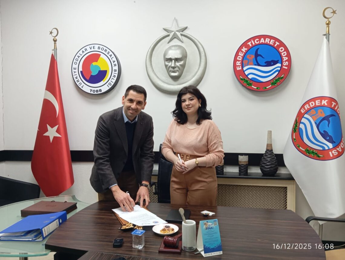 Erdek Ticaret Odası ile AĞAH Eğitim Kurumu Arasında İş Birliği Gerçekleştirildi