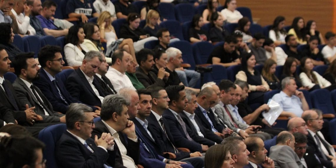 BANDIRMA’DA BÖLGESEL KALKINMA ÇALIŞTAYI GERÇEKLEŞTİRİLDİ