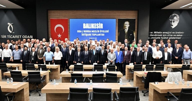 Balıkesir Ticaret Odası ve Balıkesir Sanayi Odası’nın Organizatörlüğünde Meclis Üyeleri Buluşması Gerçekleştirildi